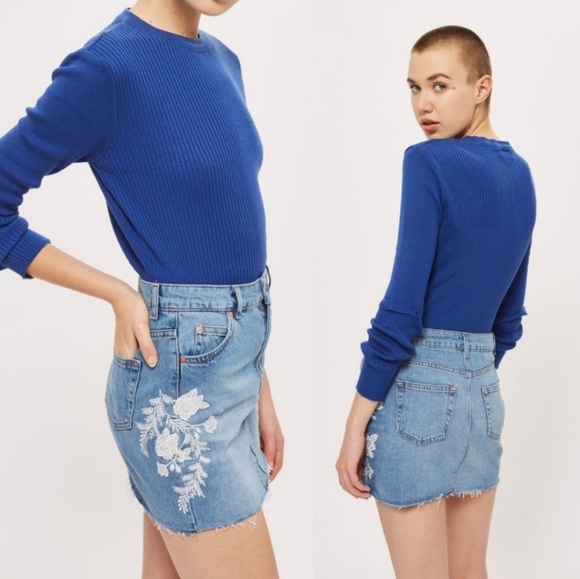 Topshop Dresses & Skirts - Topshop Moto Embroidery Floral Denim Mini Skirt